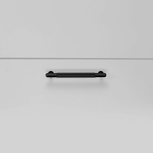 Ручка-скоба Buster and Punch Pull Bar Linear Small Black Linear GPB-02288