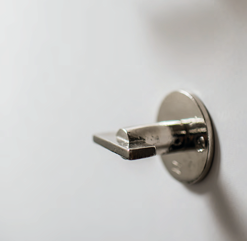 Замок Dauby Toilet WC 50F White Bronze (WB) Pure 17109