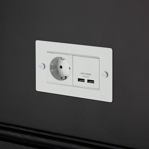 Рамка Buster and Punch 2G, 4 Mod Smoked Bronze Plates and Modules UK-MG-PL-4M-SM-A