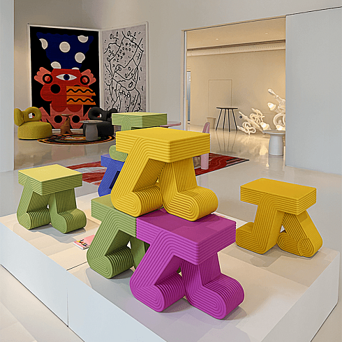 Приставной столик Qeeboo Walking Green Walking 84001GE