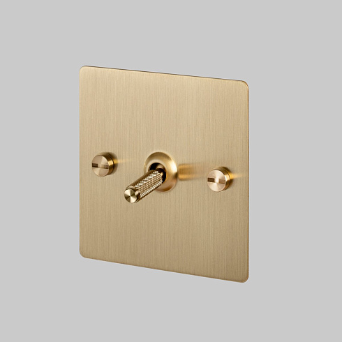 Выключатель Buster and Punch 1G Toggle Brass Switches UK-TO-CO-1G-BR-A