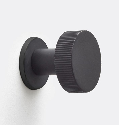 Ручка-кнопка Rejuvenation West Slope with Round Backplate Aged Brass West Slope 6642084