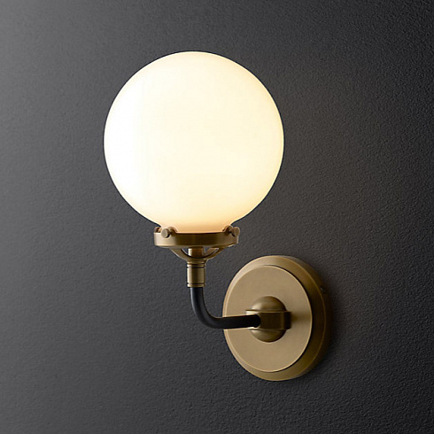 Бра Restoration Hardware Bistro Globe Milk Glass Single Sconce Brass Bistro Globe 68470041 MGBZ