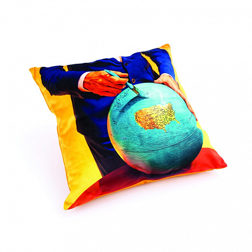 Подушка Seletti Toiletpaper Globe Toiletpaper Cushion 02316