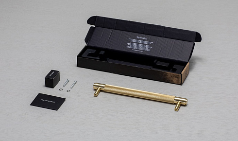 Ручка-скоба Buster and Punch Pull Bar Cross Brass Cross RPB-054075