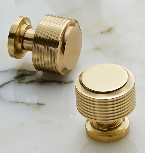 Ручка-кнопка Rejuvenation Paulson Aged Brass Paulson 2311647