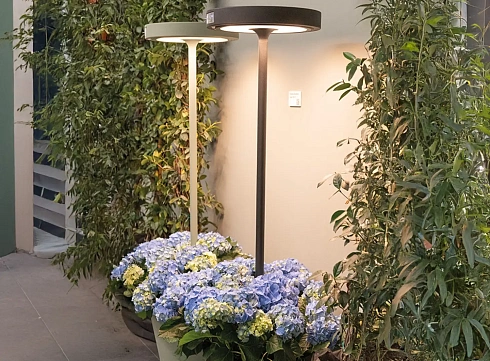 Уличный светильник Zafferano Poldina Reverso Solar L Wi-Fi Black  Poldina LD1430D3