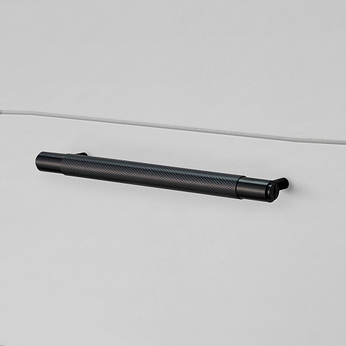 Ручка-скоба Buster and Punch Pull Bar Cross Black Cross UK-PB-H-360-BL-A