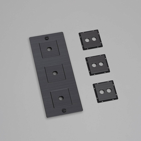 Рамка Buster and Punch 3G Vertical with infils Smoked Bronze Plates and Modules CPL-092399