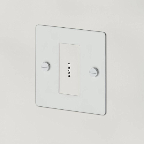 Рамка Buster and Punch 1G, 1 Mod White Plates and Modules UK-MG-PL-1M-WH-A