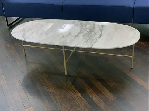 Журнальный столик Tacchini Soap 130  Soap T25 Matt Champagne Gold / T31 White Calacatta Marble