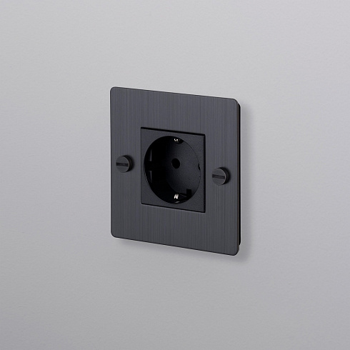Розетка Buster and Punch 1G Schuko Type F smoked bronze Sockets CSC-093788