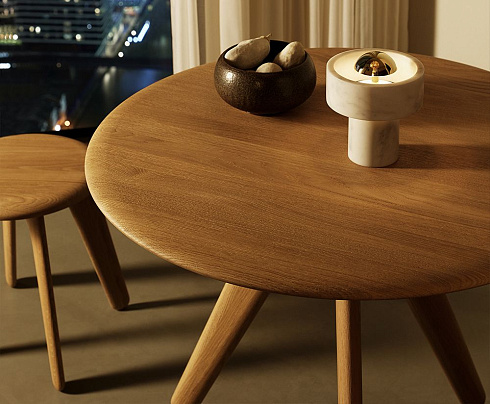 Обеденный стол Tom Dixon Slab Round Natural 0.9m Slab SLRT01NA