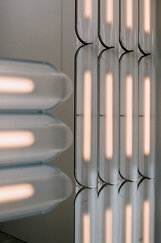 Подвесной светильник A-N-D Vale 3 Vertical EE Anthracite Vale VAL-3-P-V-EE-ANT