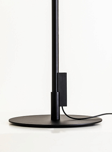 Напольный светильник Davide Groppi Origine 290 Matt Black Origine 1A2300400.30.06 