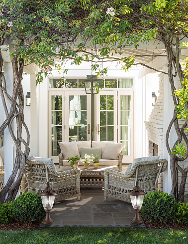 Фонарь LEDS C4 10-9151-18-E7 Galatea