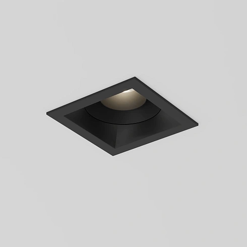 Встраиваемый светильник Viabizzuno m1 micro orientable nero55 90x90mm 3000K Micro Vb6.607.61.30.n