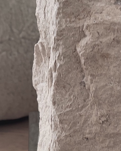 Приставной столик 101 Copenhagen Temple Tall - Chrome / Limestone Temple 251038