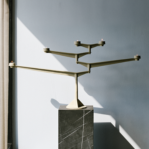 Подсвечник Tom Dixon Spin Large Putty Spin SPC02PU